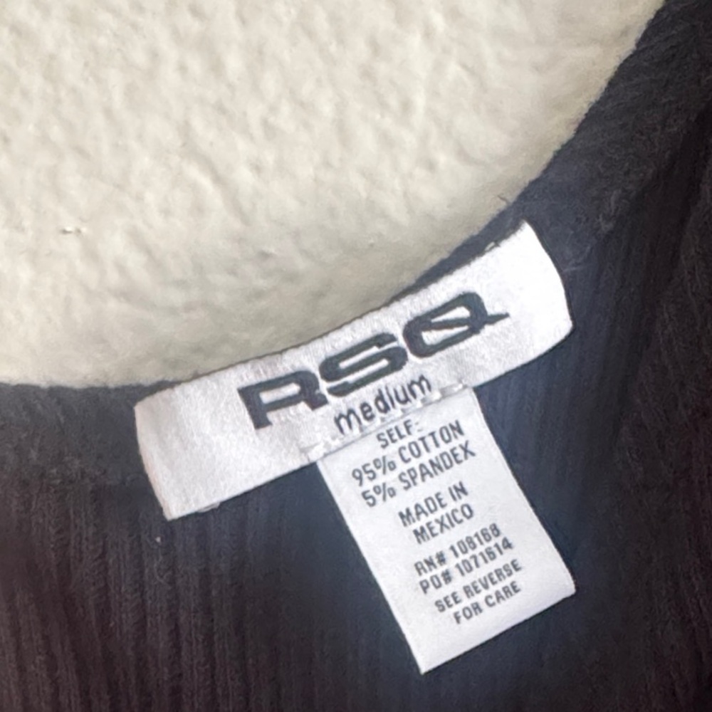 RSQ Black One-Shoulder Long Sleeve Top - Picture 3 of 3